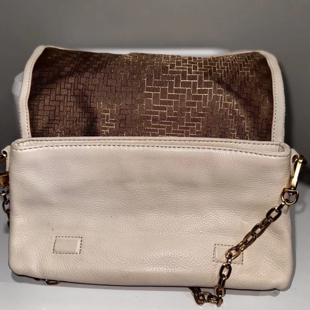 Cole Haan Leather Shoulder‎ Bag Clutch Ivory Gold Chain Evening Party Purse